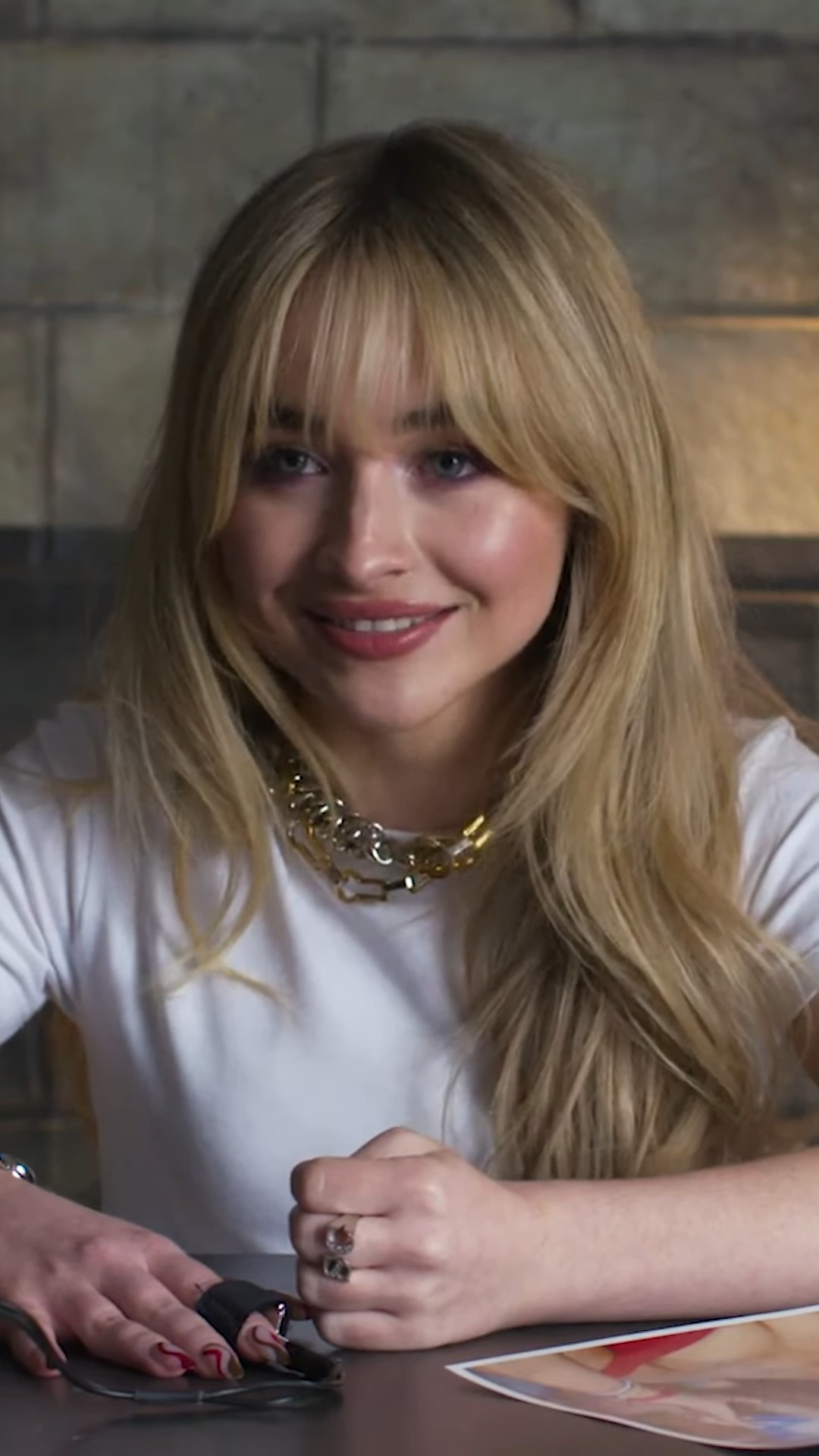 Sabrina Carpenter Images